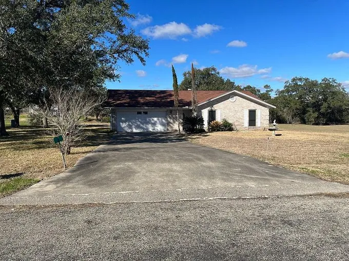 Freshly remodeled 3/2B IN Victoria TX #288 Mission Bell Rd for Rent