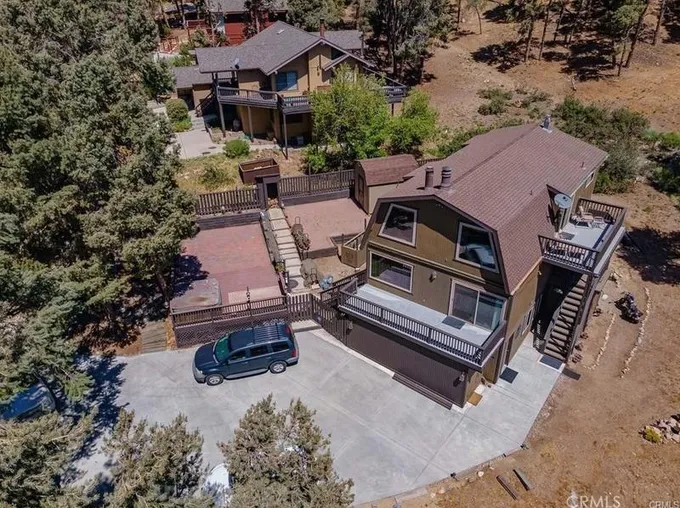 16405 Grizzly Dr, Pine Mountain Club, CA 93222 - MLS SR23202193 for Sale