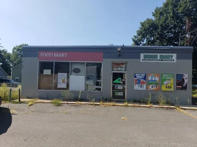 297 Apremont Hwy, Holyoke, MA 01040 - MLS 73195490 for Sale
