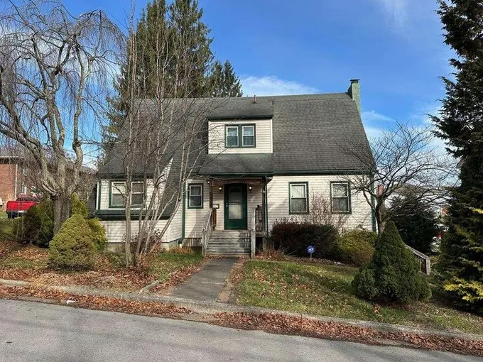 111 ELLISON AVENUE, BECKLEY, WV 25801  612941742 for Sale