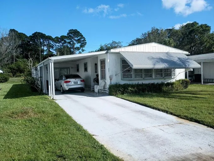 207 Camino Del Rio, Port Saint Lucie, FL 34952  MLS# RX-10940182 for Sale