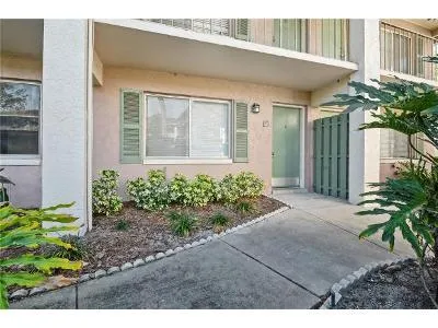 Oyster Bay Cir Apt 100 for Sale