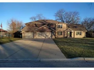 S Kensington Ave for Sale