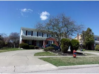Ivanhoe Ln for Sale