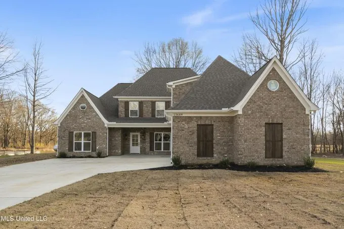 13689 PEBBLE RIDGE DR, Byhalia, MS 38611 Single Family Residence For Sale  MLS# 4059653