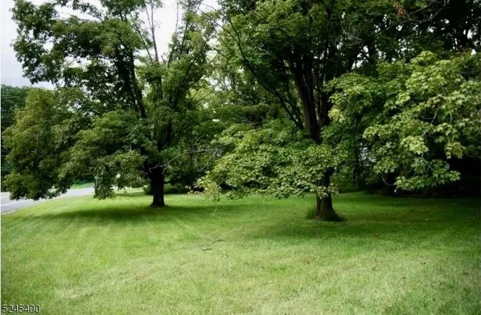 68l N Church Rd, Franklin, NJ 07416  620612873 for Sale