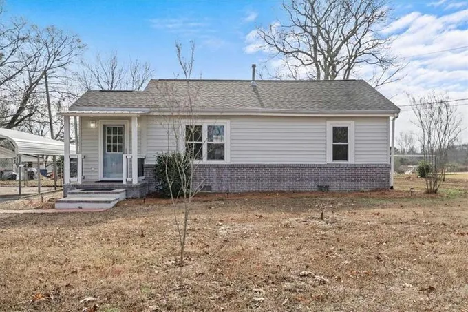 112 LOOPER RD, Pelzer, SC 29669 Single Family Residence For Sale  MLS# 20270257