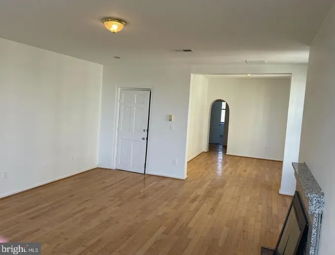 829 N Charles St #4, Baltimore, MD 21201 - MLS MDBA2099352 for Rent