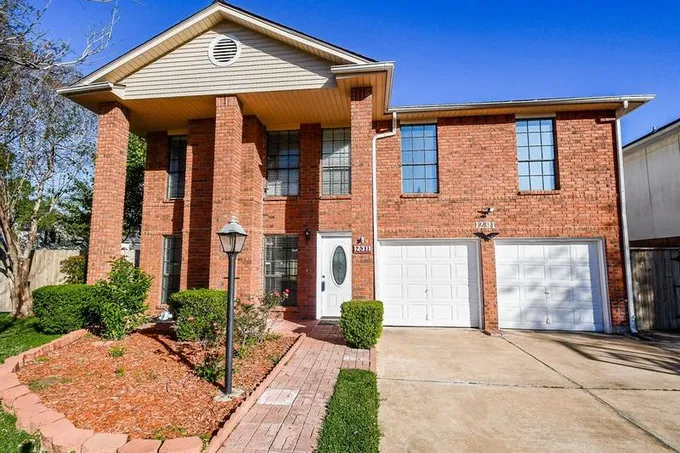 12311 Grove Meadow Dr, Stafford, TX 77477 for Rent