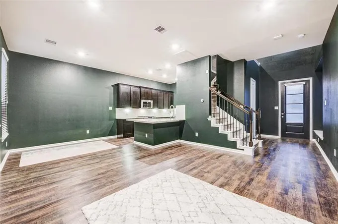 238 Garrison Dr, Houston, TX 77009 for Sale