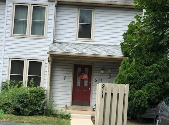 211 Inverness Cir - Chalfont, PA 18914 - Home For Rent