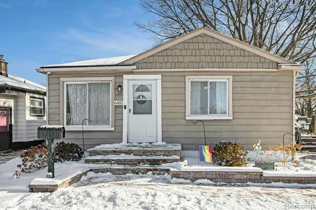 6485 HURON ST, Taylor, MI 48180 Single Family Residence For Sale  MLS# 20240003516