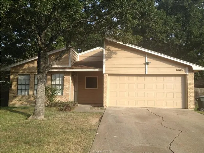 1005 San Saba Drive, College Station, TX 77845 for Rent