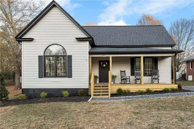 108 N Palmetto Street, Liberty, SC 29657  612171564 for Sale