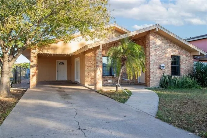 2205 S 26 1/2 Street, Mc Allen, TX 78503 for Sale