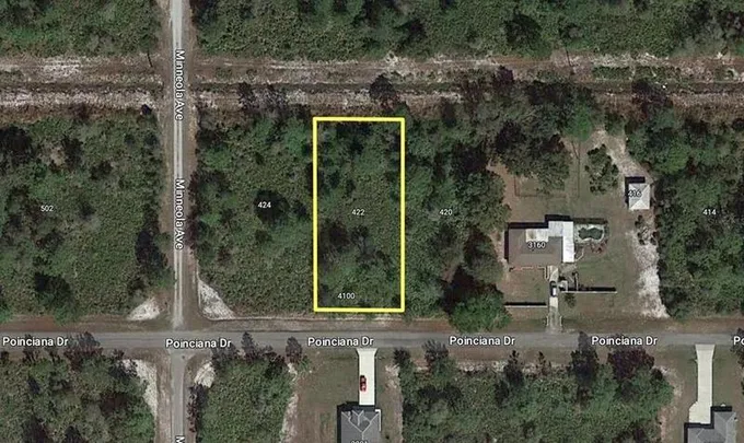 422 Poinciana Dr, Indian Lake Estates, FL 33855 - MLS T3450026 for Sale
