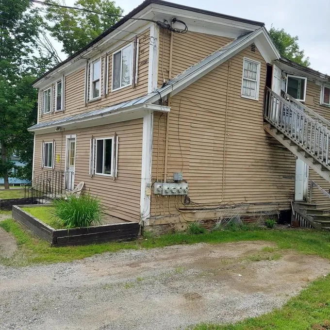165 Middle St, Farmington, ME 04938  MLS# 1566222 for Sale