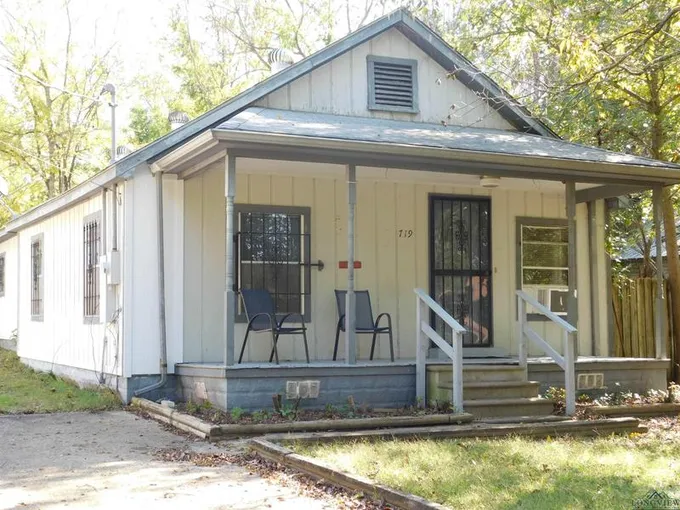 719 Allen, Gilmer, TX 75644 for Sale