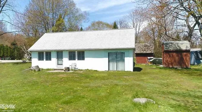 1724 South Channel & 106 Hazel, Harsens Island, MI 48028 - MLS 50106040 for Sale