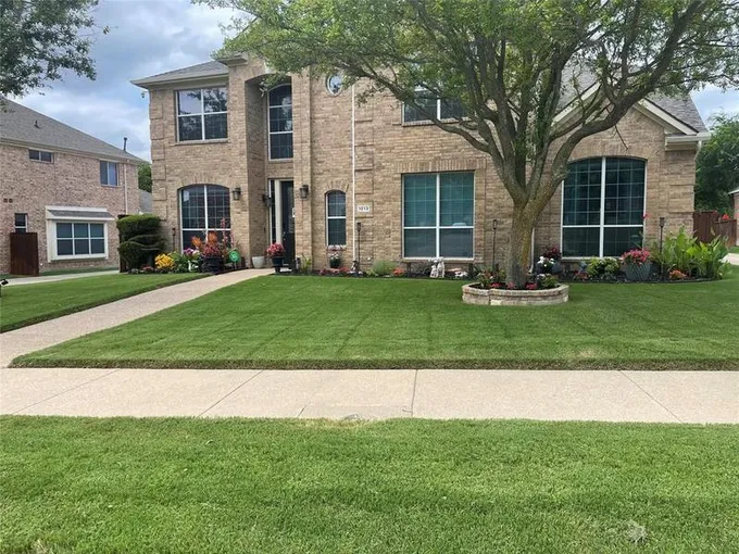 1013 Cherry Hill Ln, Desoto, TX 75115 for Sale