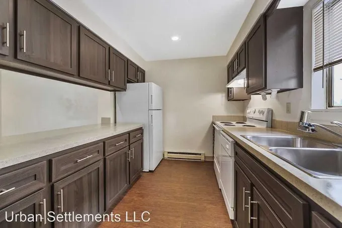 3133 E 29th Ave - Unit #B  3133 E 29th Ave for Sale