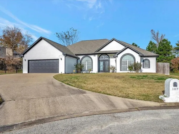 107 Hawthorne, Lufkin, TX 75904  MLS# 44337601 for Sale