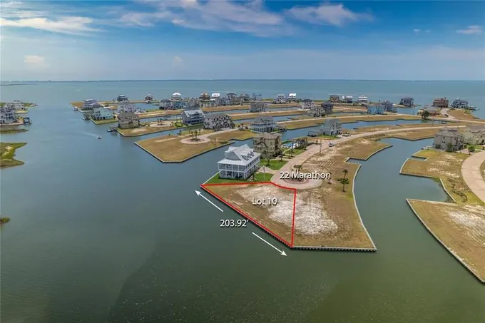 22 Marathon, Hitchbird, TX 77563 for Sale