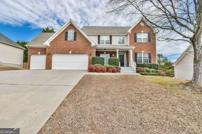 1311 Fountain Lakes Dr, Lawrenceville, GA 30043 - MLS 10240816 for Sale