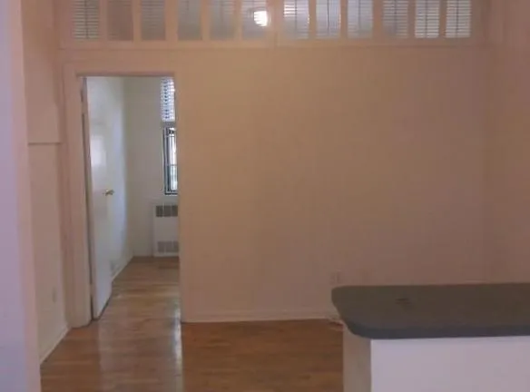 316 E 89th St unit 2 - New York, NY 10128 - Home For Rent