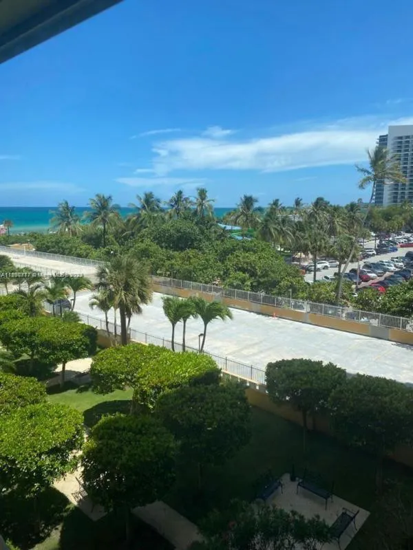4747 COLLINS AVE APT 414, Miami Beach, FL 33140 Condominium For Sale  MLS# A11500777