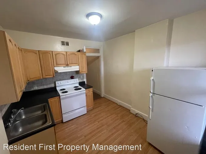 141 S Mulberry St, Unit 2  141 S Mulberry St for Sale