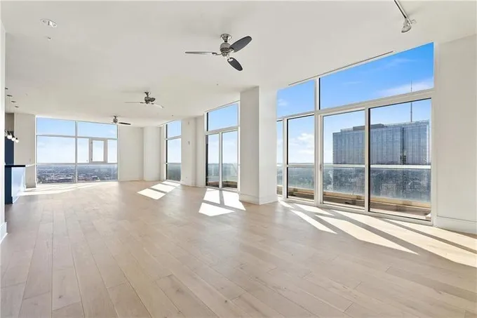 555 E 5th St #2929, Austin, TX 78701 for Sale