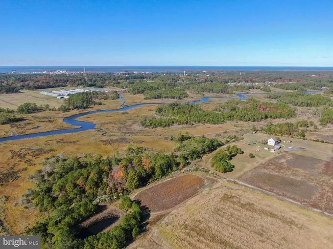 3774 COUNTRY CLUB ROAD, CRISFIELD, MD 21817  619126989 for Sale
