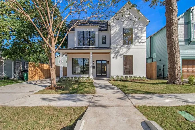 1110 Alexander St, Houston, TX 77008 for Sale