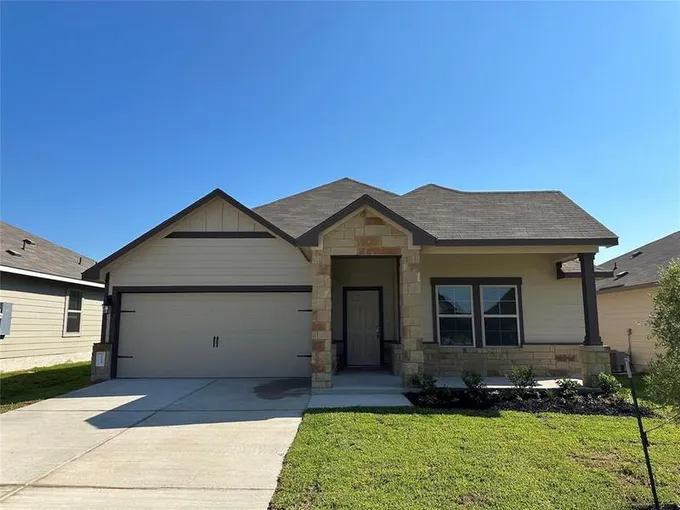2117 Chief St, Bryan, TX 77807 for Sale