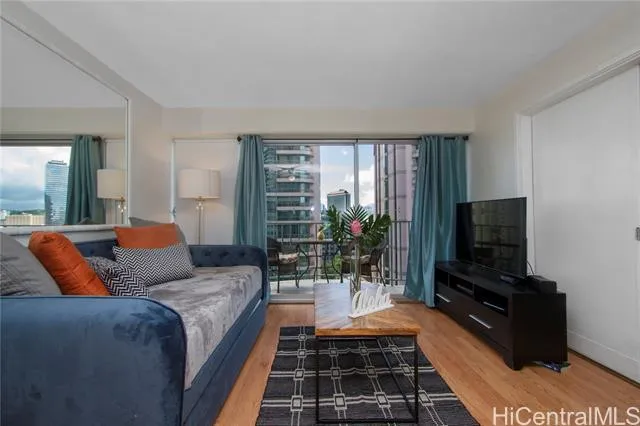 1909 Ala Wai Boulevard 1305, Honolulu HI 96815 for Sale