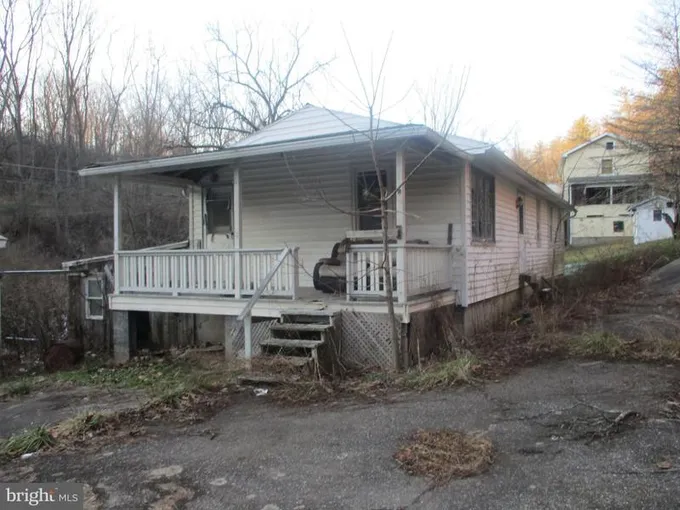 Alexandria, Huntingdon County, PA House for sale Property ID: 417125185