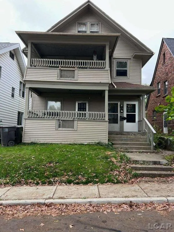 223 Homecrest, Jackson, MI 49201  614210544 for Sale
