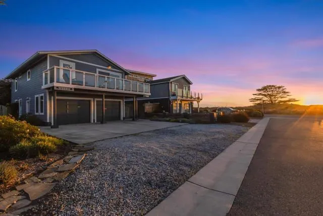206 Washington, Half Moon Bay CA 94019 for Sale