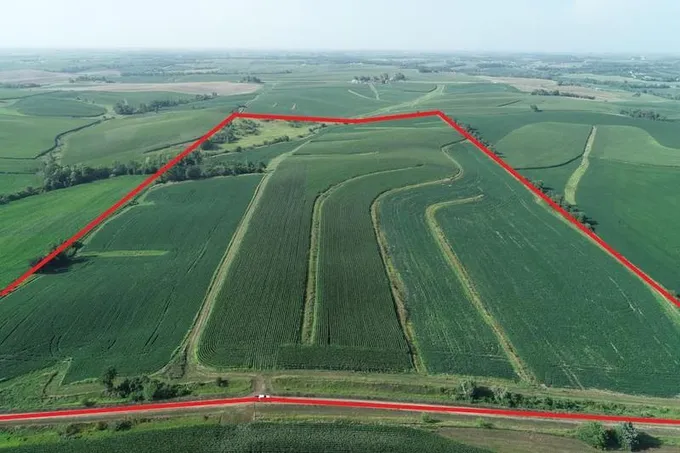 Newton, Jasper County, IA Farms and Ranches for auction Property ID: 417254761 for Sale