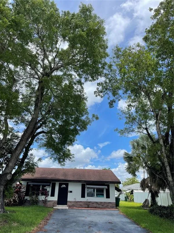 7107 NW 76th St, Tamarac, FL 33321  MLS# A11407210 for Sale