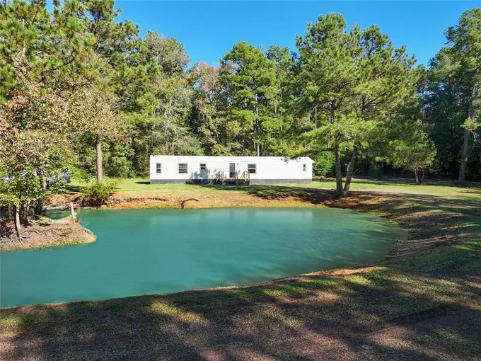 201 County Road 2226, Cleveland, TX 77327 for Sale