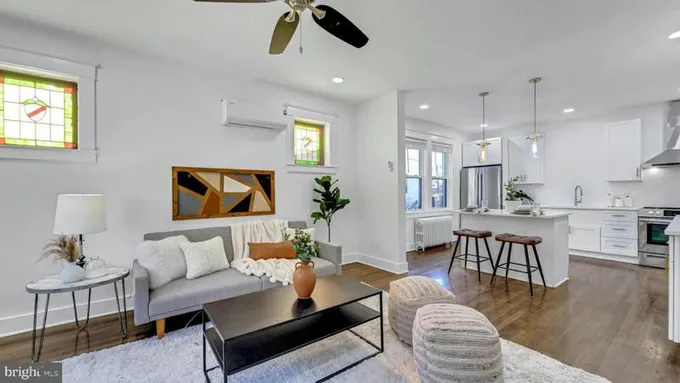 3711 FRANKFORD AVE, BALTIMORE, MD 21206 Single Family Residence For Sale  MLS# MDBA2102980