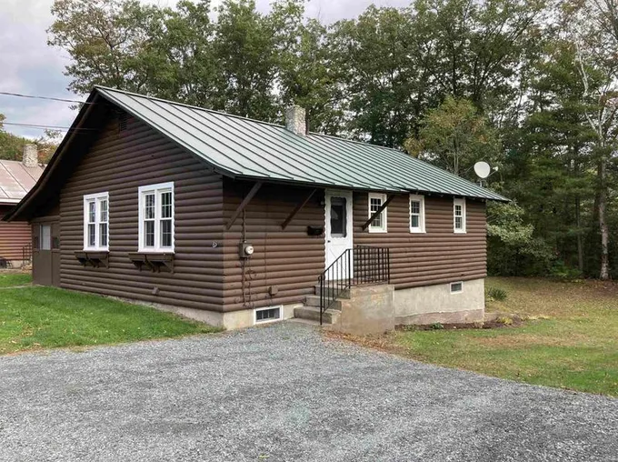 65 Demers Ave, Hartford, VT 05001 - MLS 4979231 for Sale