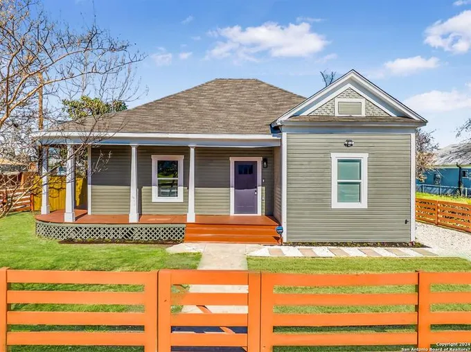 1503 E CROCKETT ST, San Antonio, TX 78202-3044 for Sale