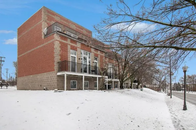 South Bend, St Joseph County, IN House for sale Property ID: 418657989