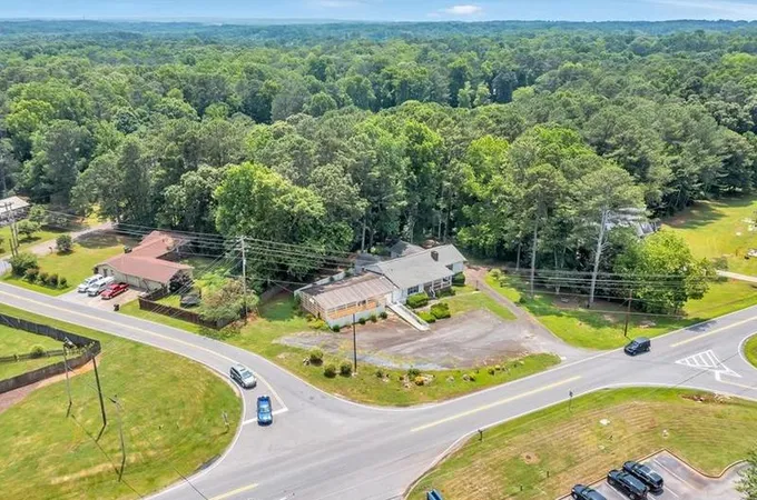 1480 Hickory Rd, Canton, GA 30115 - MLS 7226217 for Sale