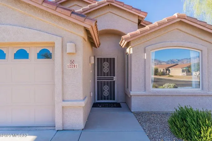 12291 N Kylene Canyon Dr, Oro Valley, AZ 85755 - MLS 22325404 for Sale
