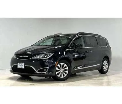 2017 Chrysler Pacifica Touring-L for Sale
