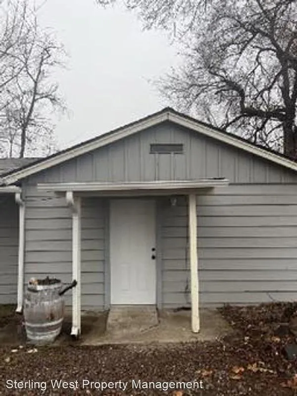 2221 1/2 Fowler Lane  Fowler Lane for Sale